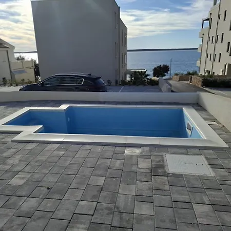 Sunshine Complex With A Pool By The - Mandre, Pag Gasthuis 3*